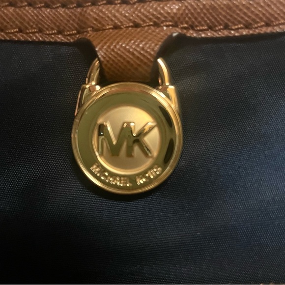 Michael Kors Bag - Picture 3 of 6